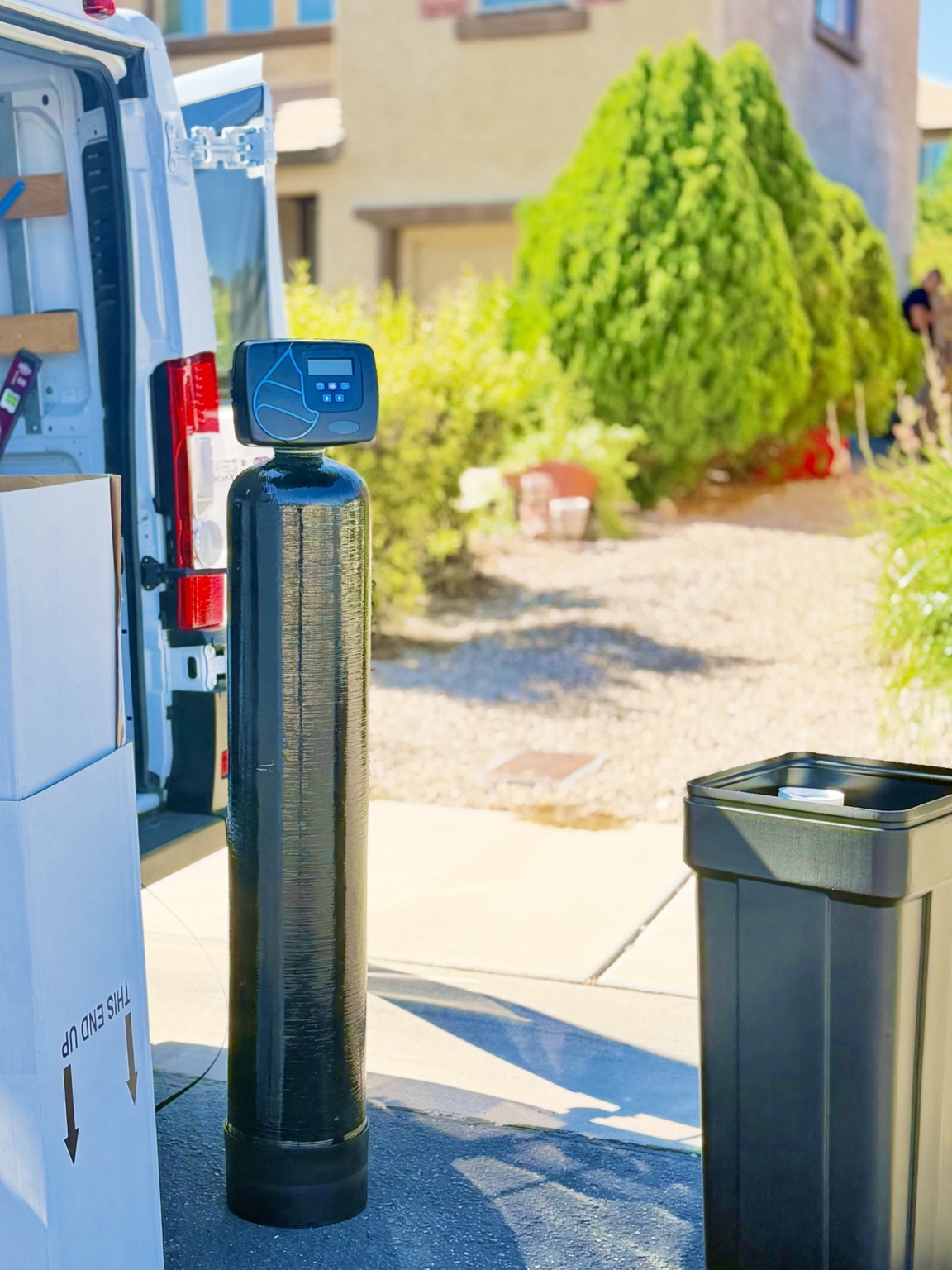Aqua Soft water softener with digital control valve and matching brine tank